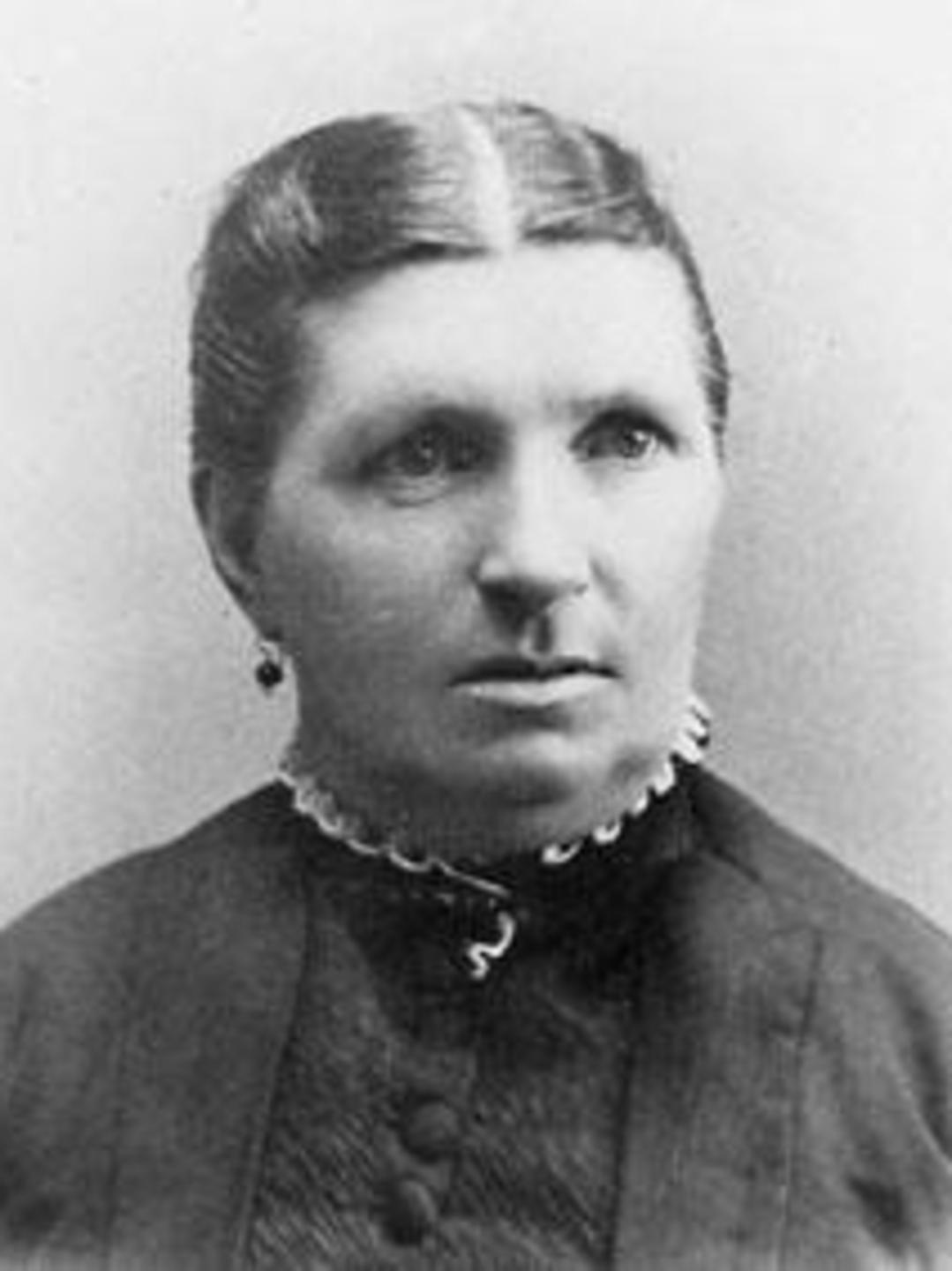 Martha Holden (1841 - 1926) Profile